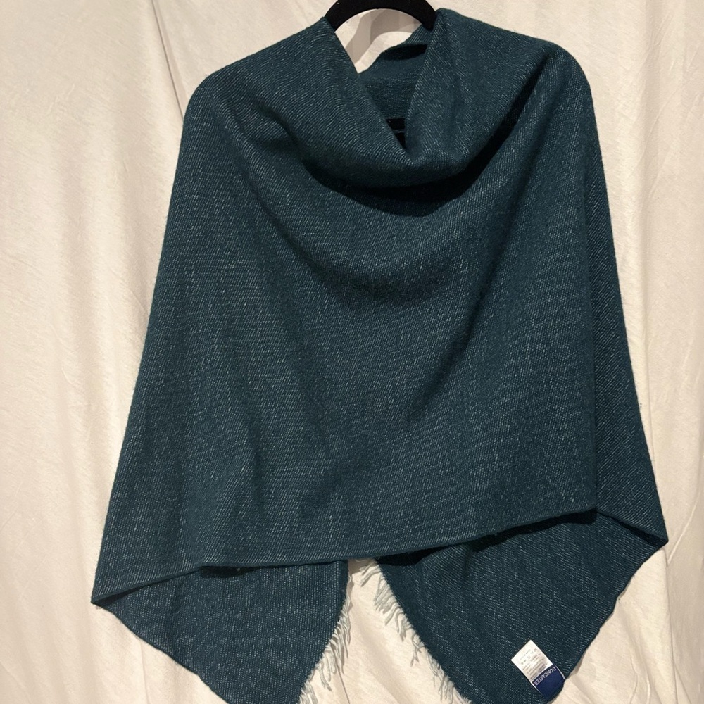 Doncaster Teal Wrap